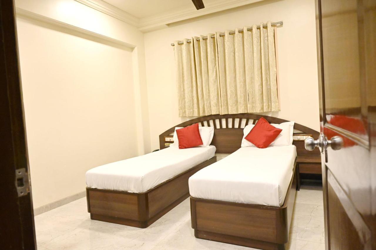 Hotel Sagar Kalyan Bagian luar foto
